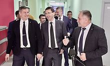 Полномочный представитель Президента РФ в ЦФО Игорь Щёголев и врио Губернатора Брянской области Егор Ковальчук посетили Дворец единоборств Полномочный представитель Президента РФ в ЦФО Игорь Щёголев и врио Губернатора Брянской области Егор Ковальчук посетили Дворец единоборств