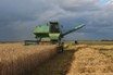 Труженики МУП МТС «Красногорская» Красногорского района завершили уборку озимых и яровых зерновых культур